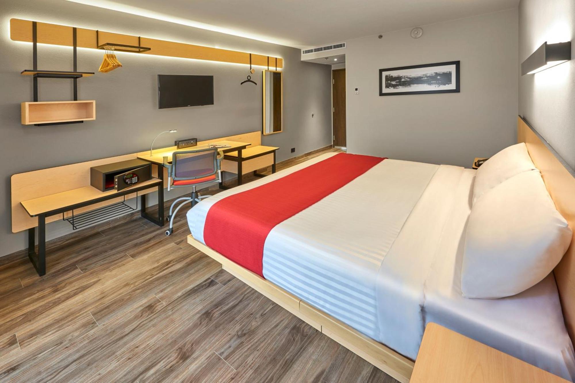 City Express Plus By Marriott Leon Centro De Convenciones Esterno foto